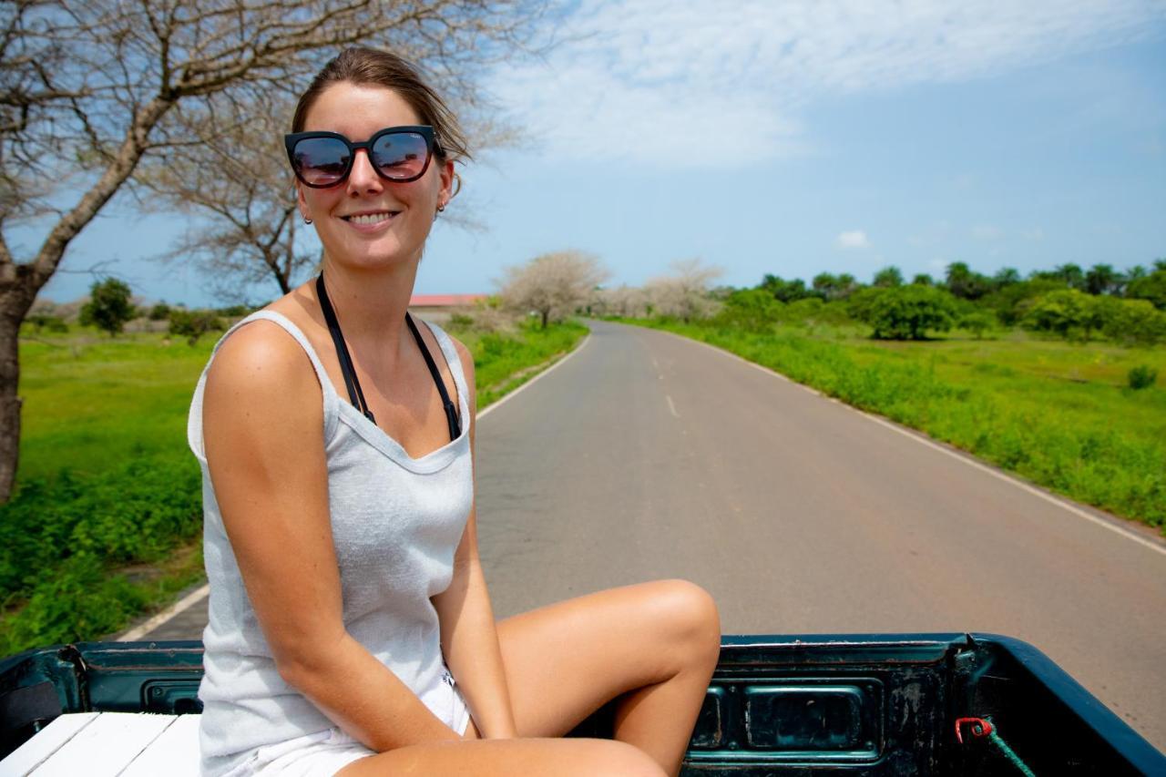 Tamba Kuruba Eco-Lodge Folonko Ngoại thất bức ảnh