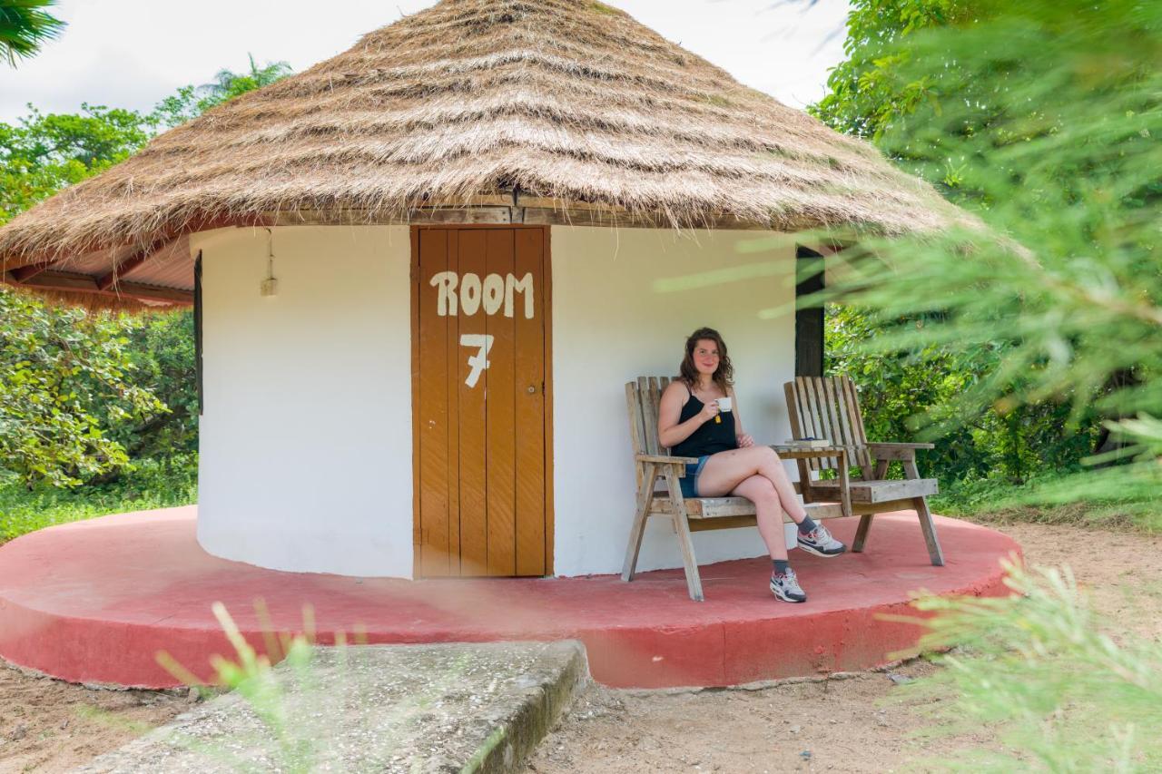 Tamba Kuruba Eco-Lodge Folonko Ngoại thất bức ảnh
