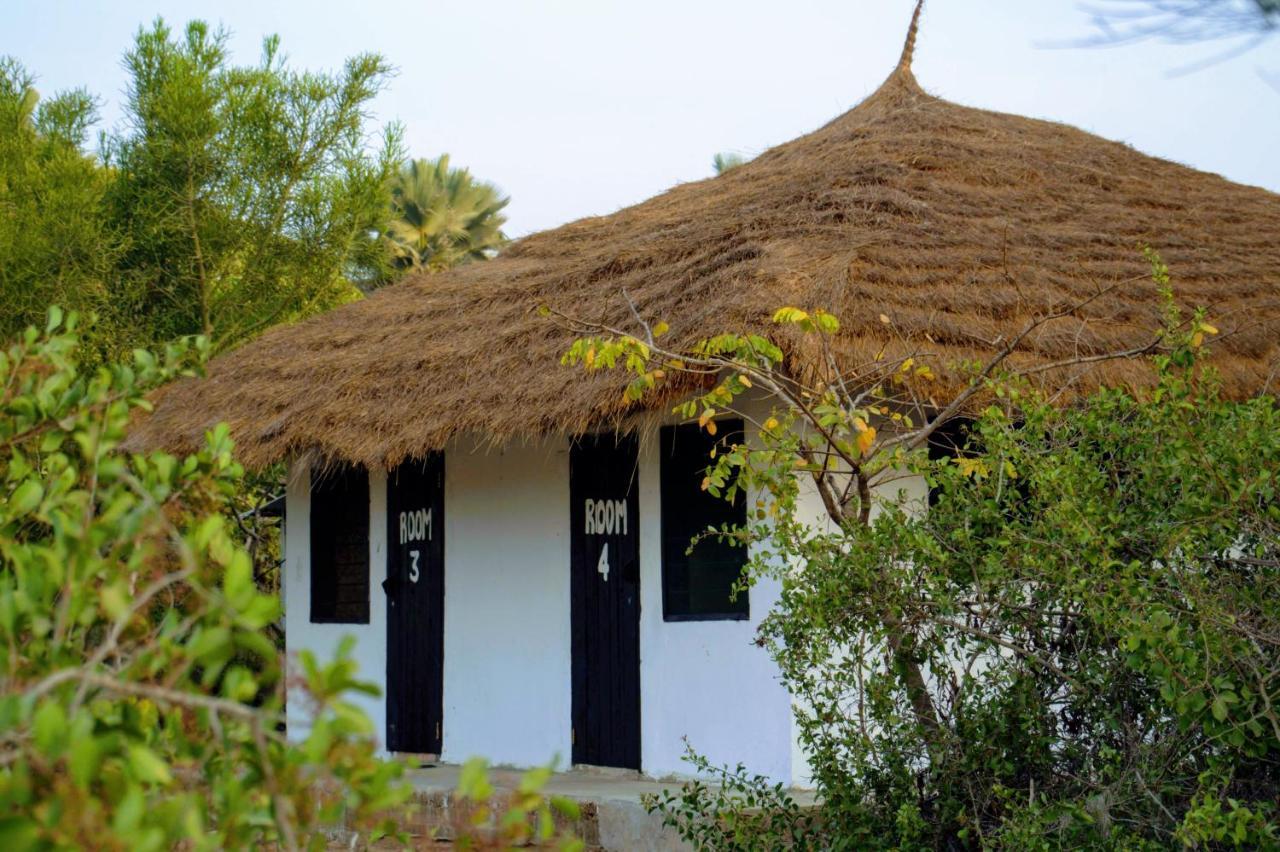 Tamba Kuruba Eco-Lodge Folonko Ngoại thất bức ảnh